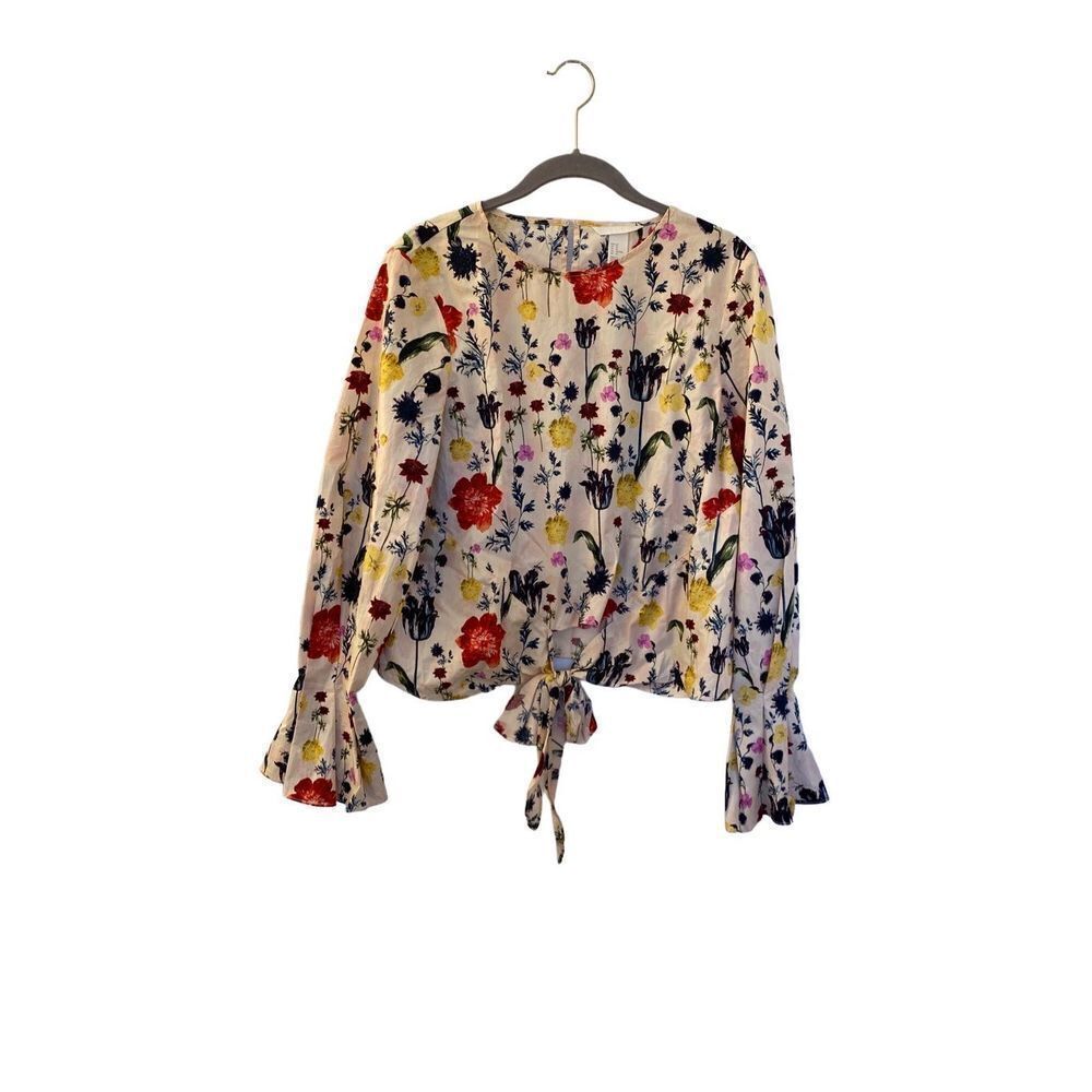 H&M women’s floral pleated bell long sleeve blouse size 10